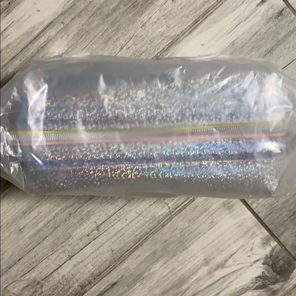 Benefit Brown Queen Sparkly Silver Makeup Bag - Picture 4 of 5